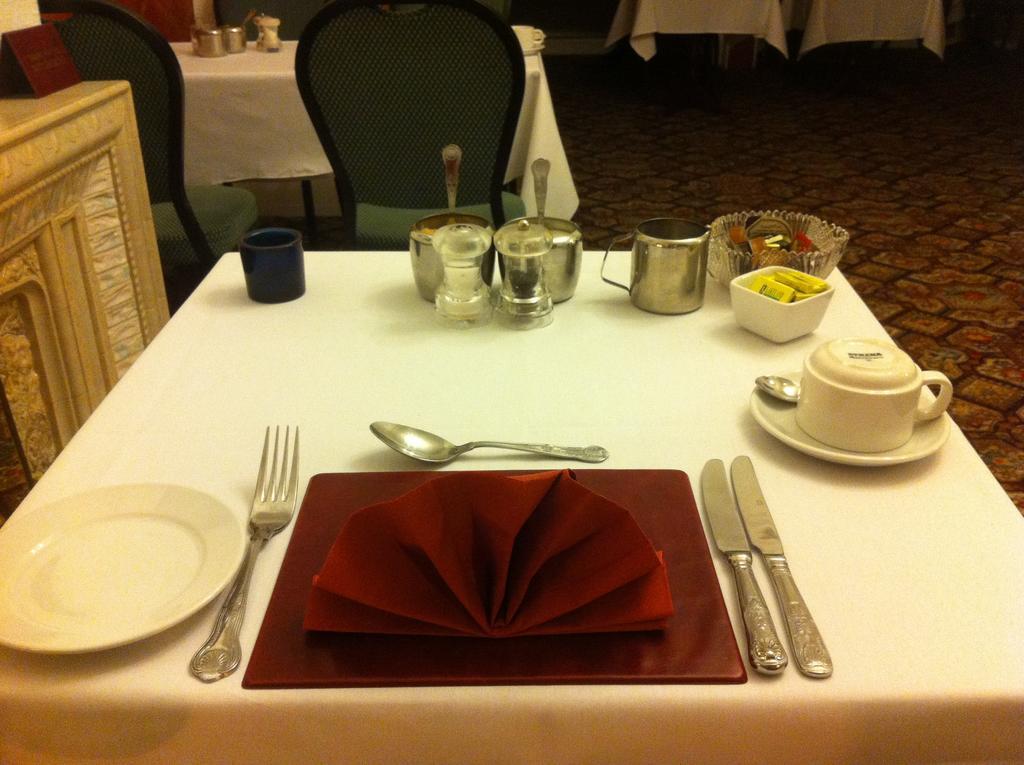 Lisdoonie Hotel Barrow-in-Furness Extérieur photo