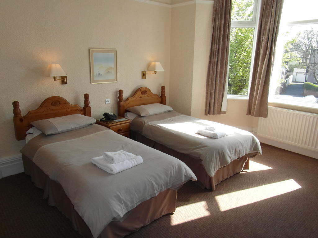 Lisdoonie Hotel Barrow-in-Furness Extérieur photo