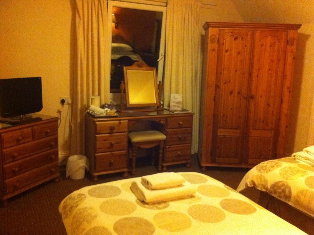 Lisdoonie Hotel Barrow-in-Furness Chambre photo