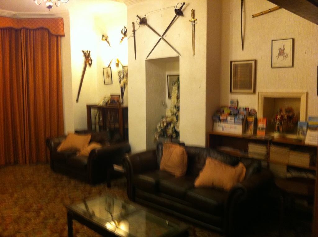 Lisdoonie Hotel Barrow-in-Furness Extérieur photo